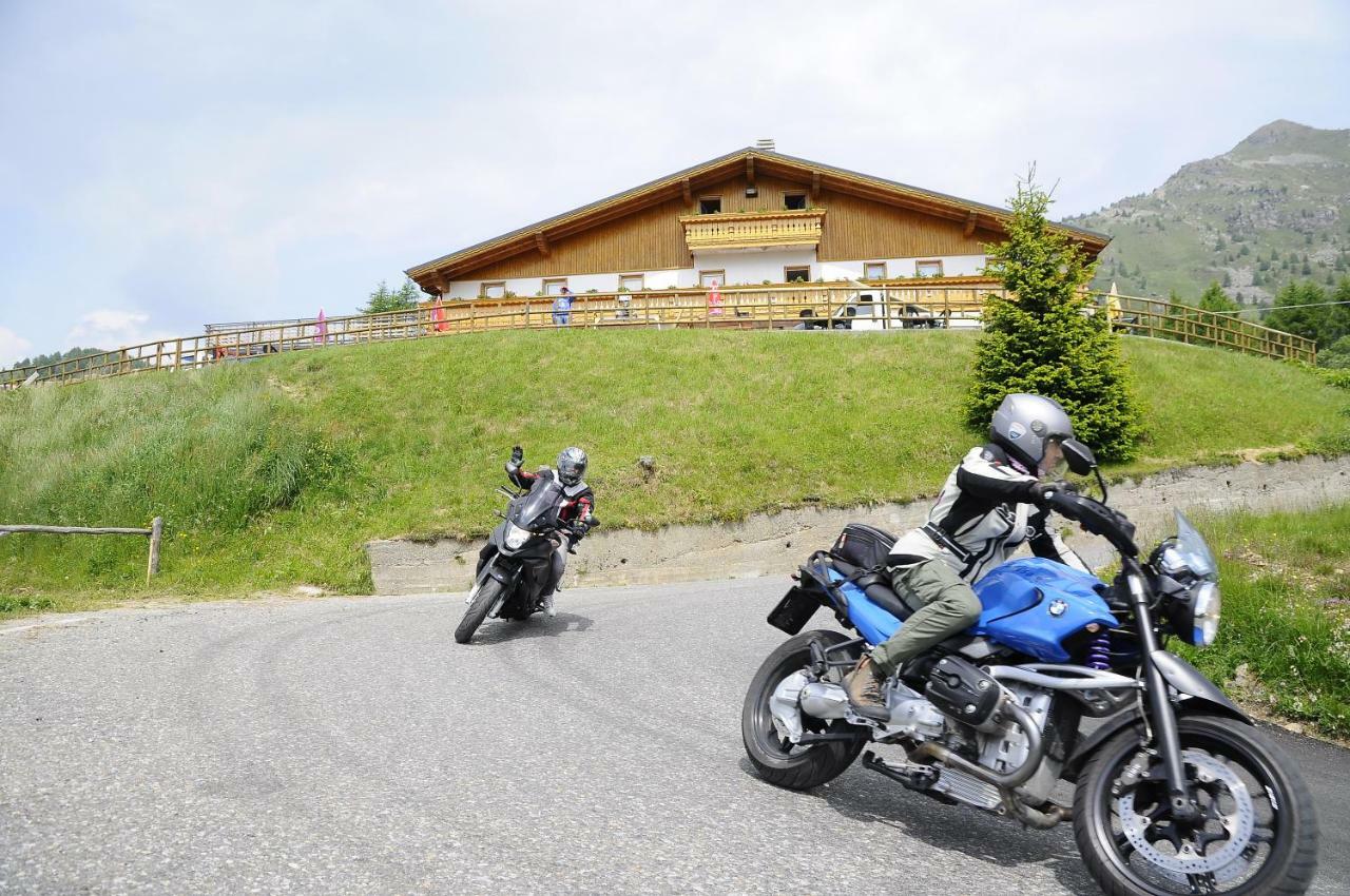 ホテル Belvedere Mountain Experience Monno エクステリア 写真